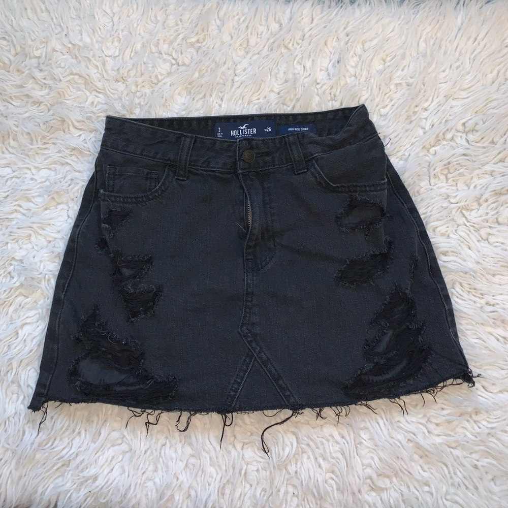 Hollister Distressed Black Mini Skirt 3 W26